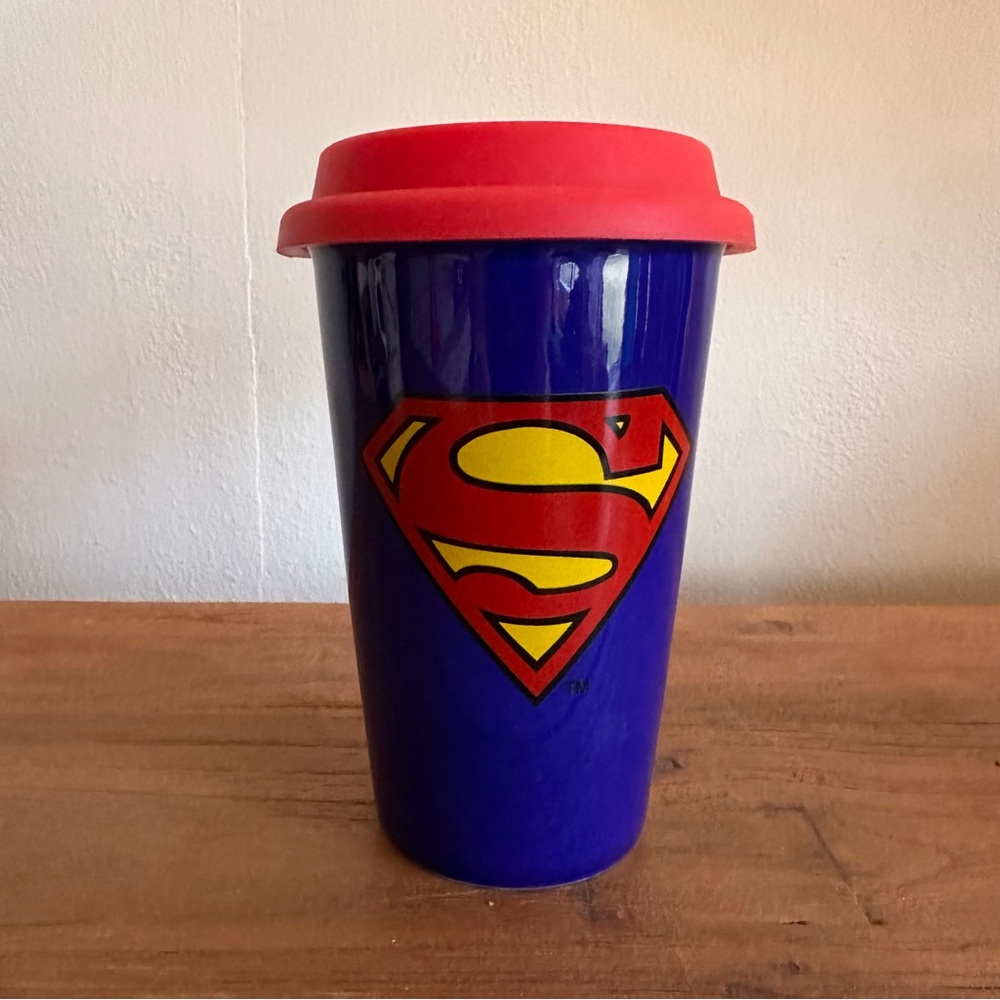 Ceramic Superman Tumbler with Silicone Lid - Picture 6 of 8